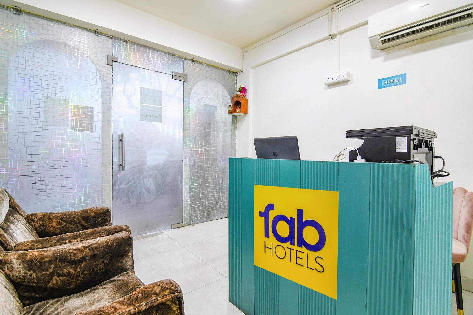 Fabhotel Grand Hazra Inn - Nr Ballygunge Station Kolkata Eksteriør bilde