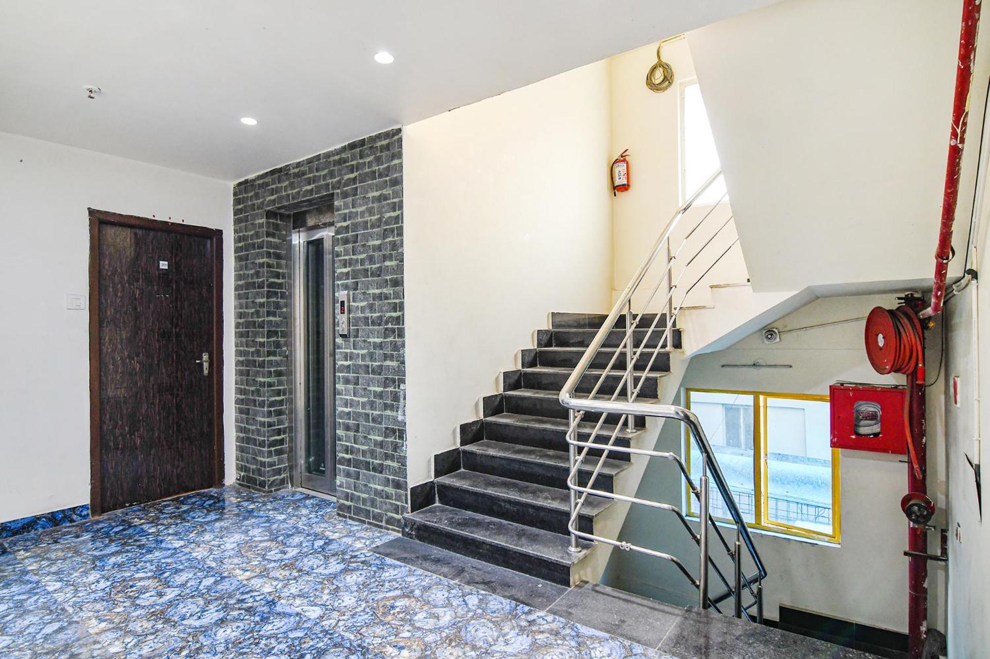 Fabhotel Grand Hazra Inn - Nr Ballygunge Station Kolkata Eksteriør bilde