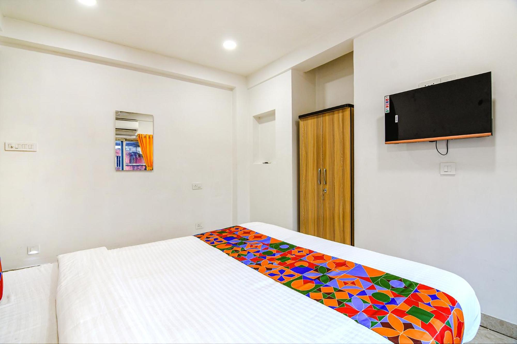 Fabhotel Grand Hazra Inn - Nr Ballygunge Station Kolkata Eksteriør bilde